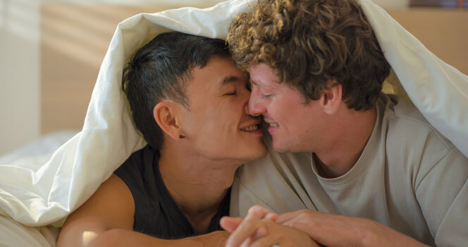 Why the “White Kiss” Is Being Seen as a Relationship Green Flag
